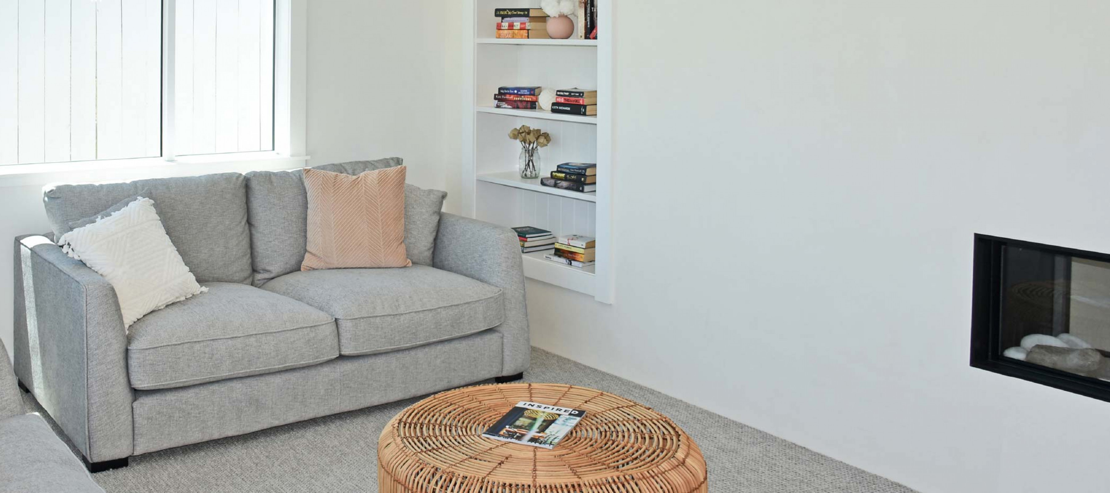 NAILING SMOOTH WALLS ACROSS THE BAY